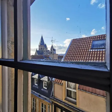 De La Cathédrale 3* Metz