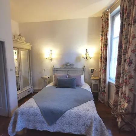 De La Cathedrale Hotel