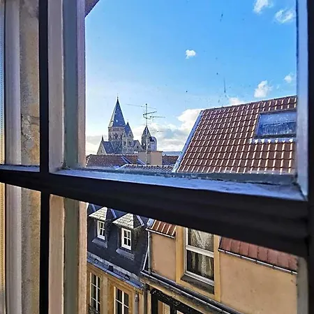 De La Cathédrale 3*