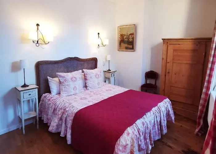 Hotel De La Cathedrale 3*