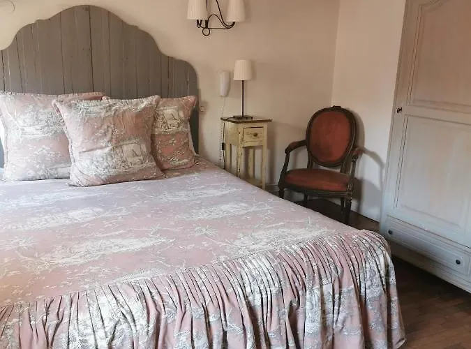 De La Cathedrale Hotel 3*