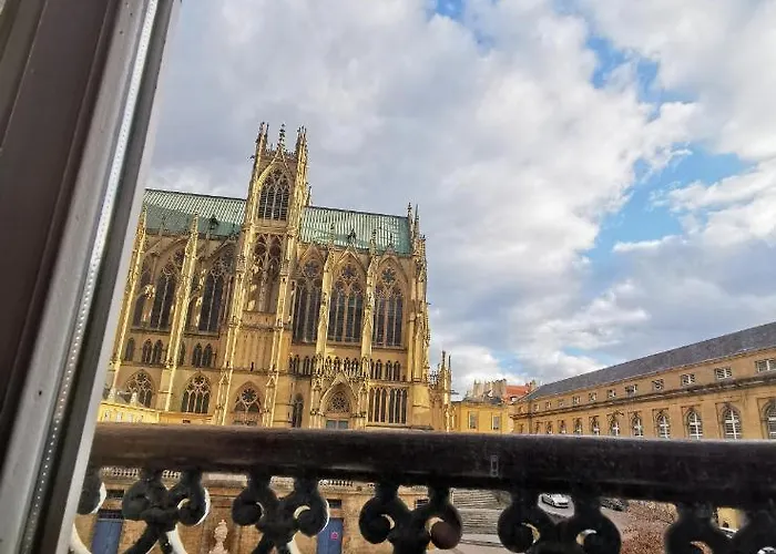 De La Cathedrale Hotel Mety