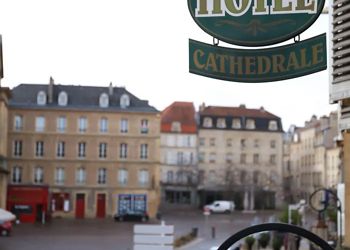 De La Cathedrale Hotel Mety