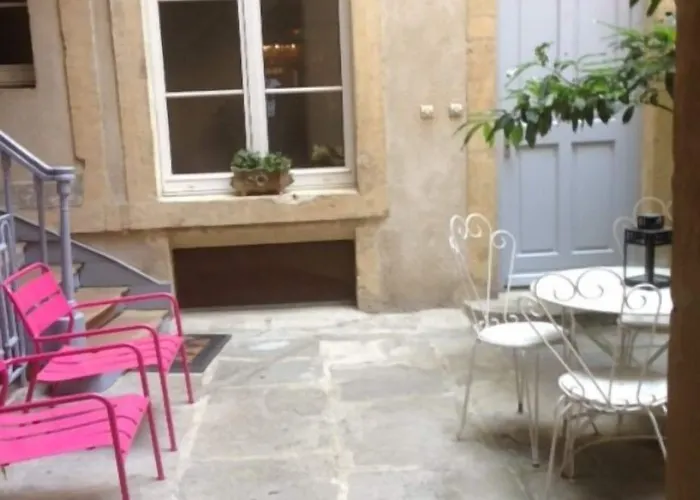 Hotel De La Cathedrale 3*