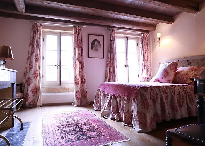 De La Cathedrale Hotel 3*