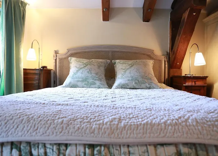 De La Cathedrale Hotel 3*